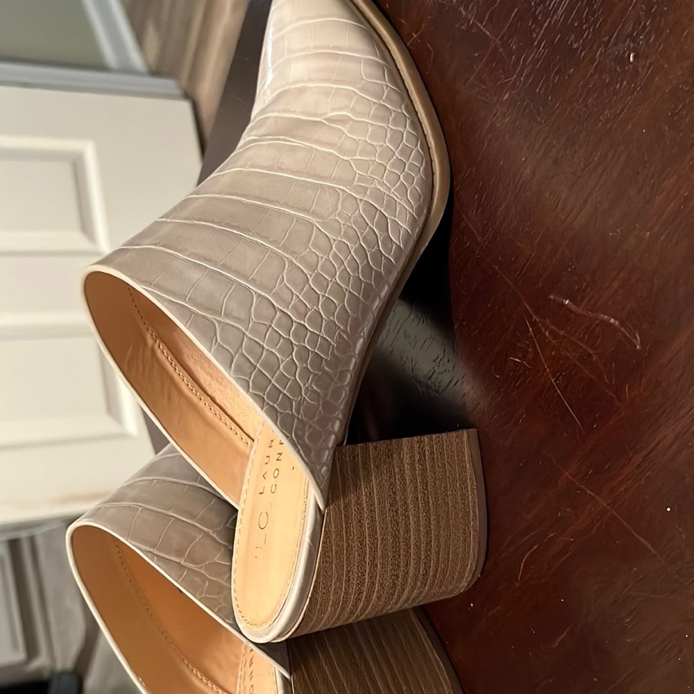 LC Lauren Conrad Passe Women's High Heel Mules